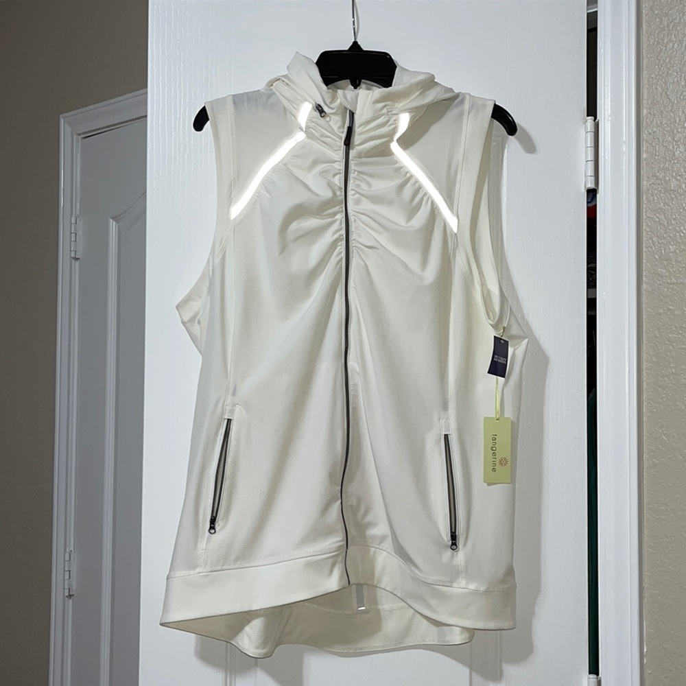 Short sleeve workout jacket